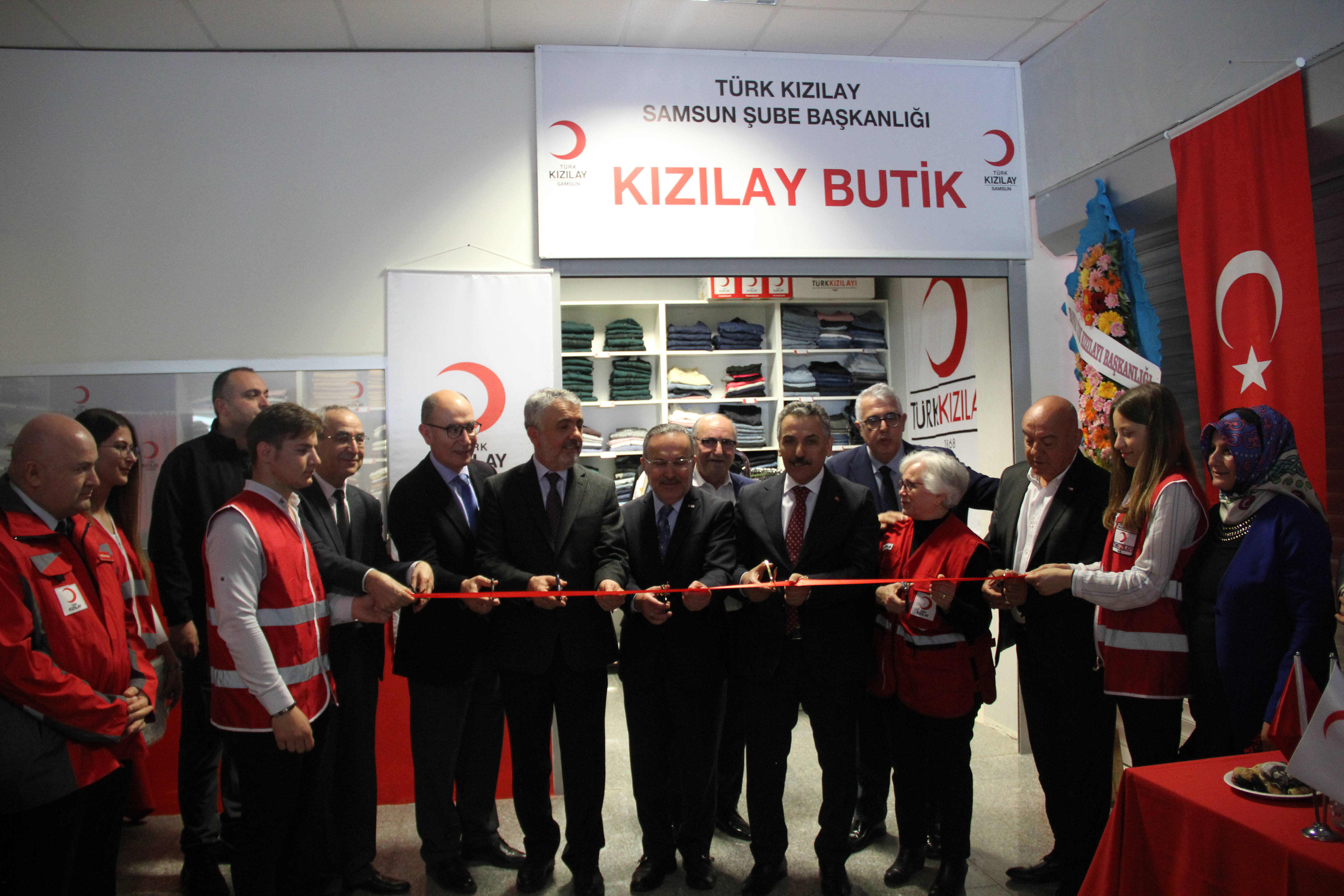 Ondokuz Mayıs Üniversitesi'nde Kızılay Butik açıldı